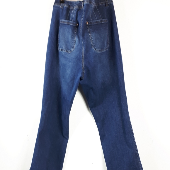 Love & Legend Jeans - Picture 2 of 8